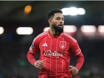 Chelsea đòi hỏi điều kiện đặc biệt để chiêu mộ Douglas Luiz từ Juventus