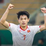 Bất ngờ: Đình Bắc nhận danh hiệu Vua phá lưới U23 châu Á ngay trên sân nhà, ông Trần Quốc Tuấn trao giải 1