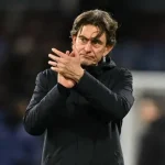 HLV Thomas Frank bật mí sự thật 'sốc' về chuyển nhượng: 'Không phải game, không thể muốn là mua!' 1