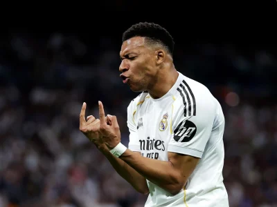 Real Madrid thất hứa với Girona: Mbappe mờ nhạt, lo ngại trước trận ‘tử chiến’ Bayern Munich