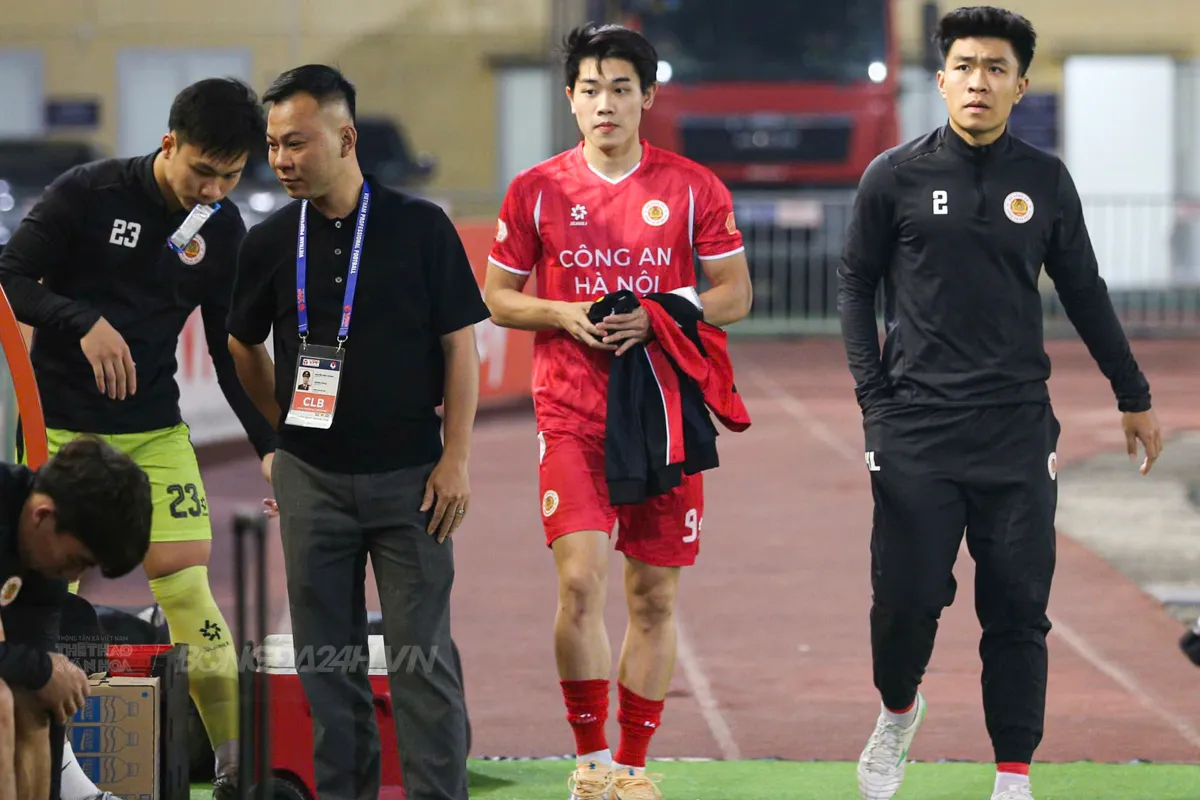 Dàn sao U23 Việt Nam đại chiến trong trận CAHN vs Ninh Bình 1