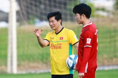 Bom tấn V.League: CLB Ninh Bình chiêu mộ 'cánh tay phải' của Park Hang Seo làm HLV trưởng 1